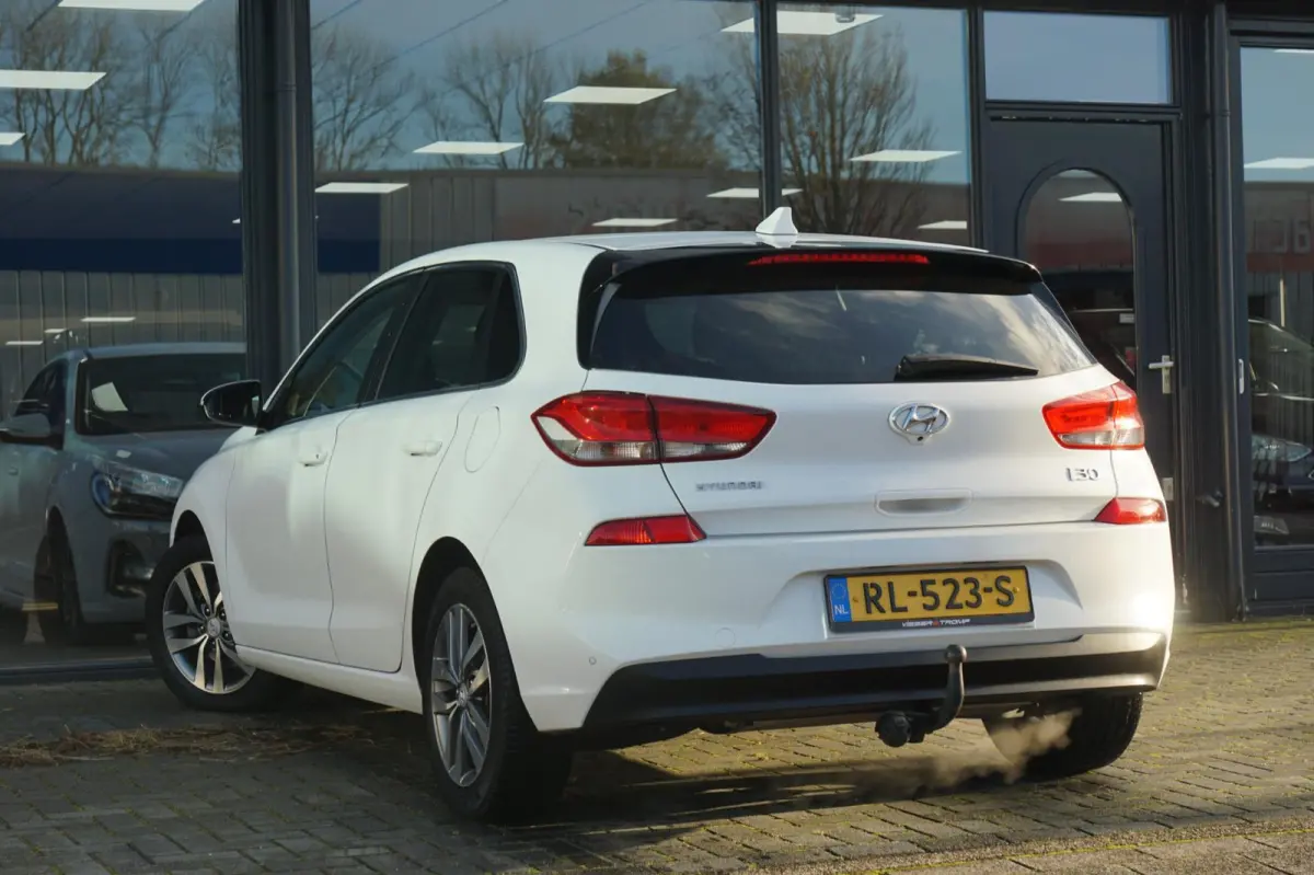 1.0 T-GDI First Edition - Polar White - Carplay/Camera/Cruise
