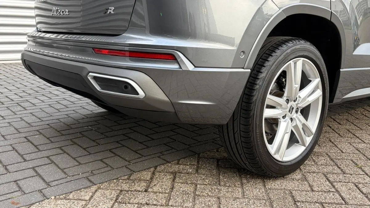 1.5 TSI 150PK FR BUSINESS INTENSE AUTOMAAT / NAVI / LEDER / CLIMA / FULL-LED / 18" LMV / KEYLESS / CAMERA / ORG. NL / 1E EIGENAAR !!