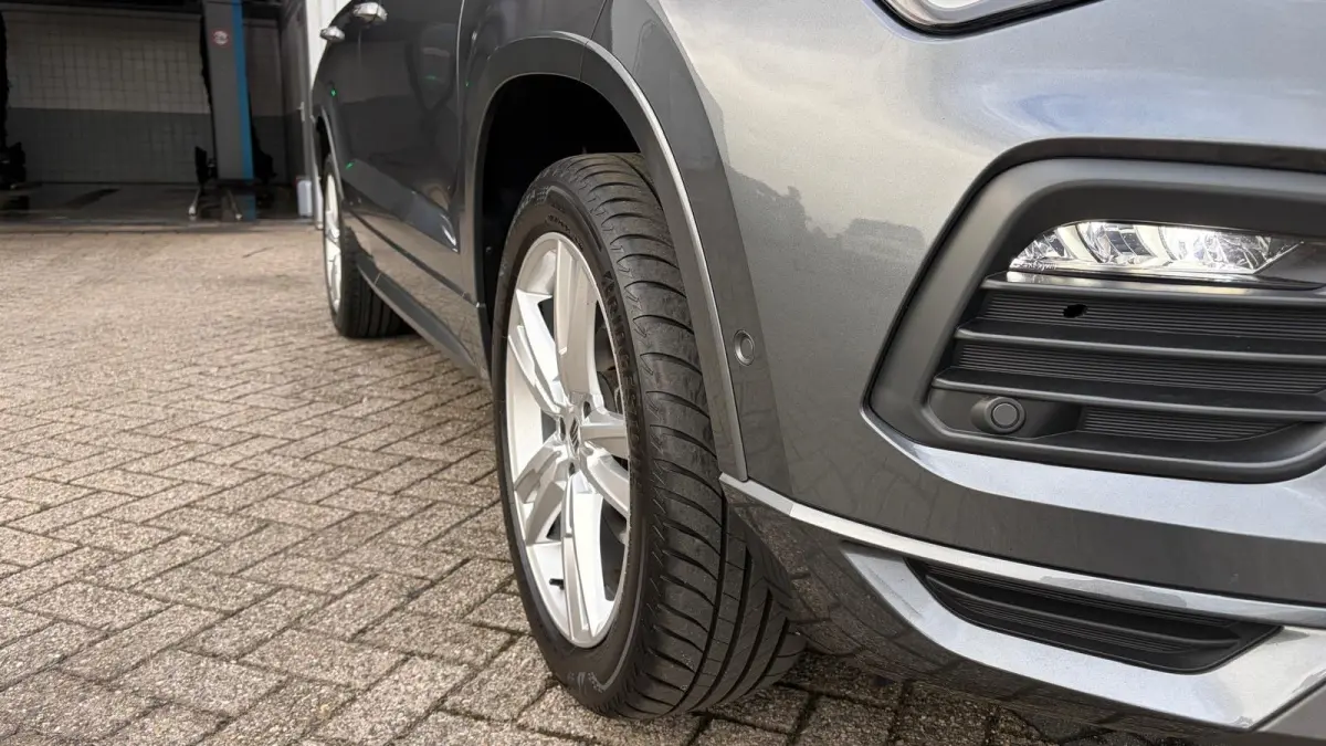 1.5 TSI 150PK FR BUSINESS INTENSE AUTOMAAT / NAVI / LEDER / CLIMA / FULL-LED / 18" LMV / KEYLESS / CAMERA / ORG. NL / 1E EIGENAAR !!