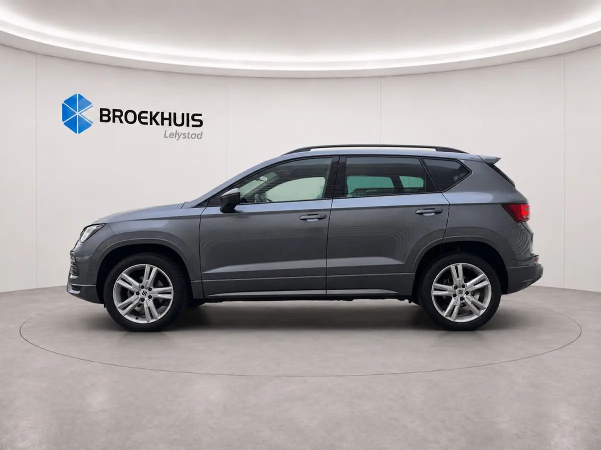 1.5 TSI 150PK FR BUSINESS INTENSE AUTOMAAT / NAVI / LEDER / CLIMA / FULL-LED / 18" LMV / KEYLESS / CAMERA / ORG. NL / 1E EIGENAAR !!