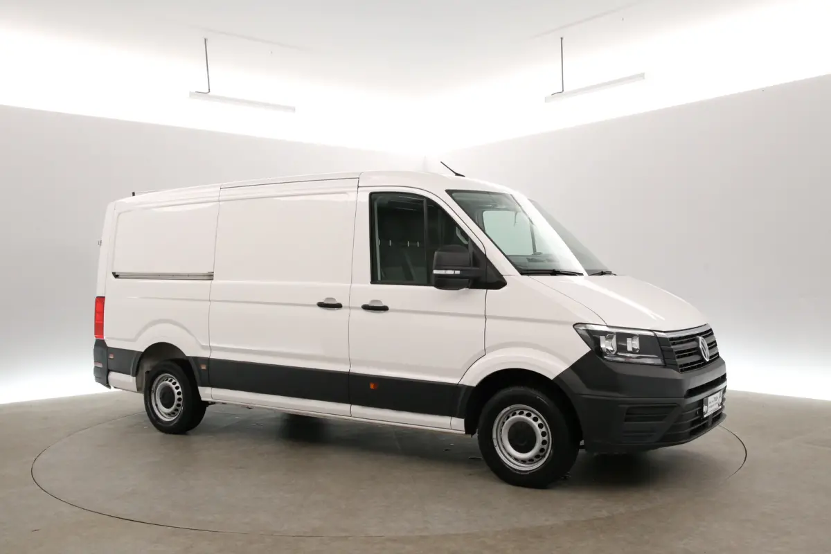 2.0 TDI L3H2 140PK | Airco | Cruise | 3 Zits | Parkeersensoren