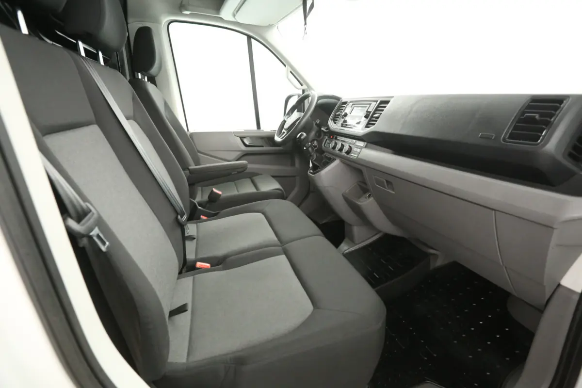 2.0 TDI L3H2 140PK | 3000kg Trekgew. | Airco | Cruise | 3 Zits | Parkeersensoren