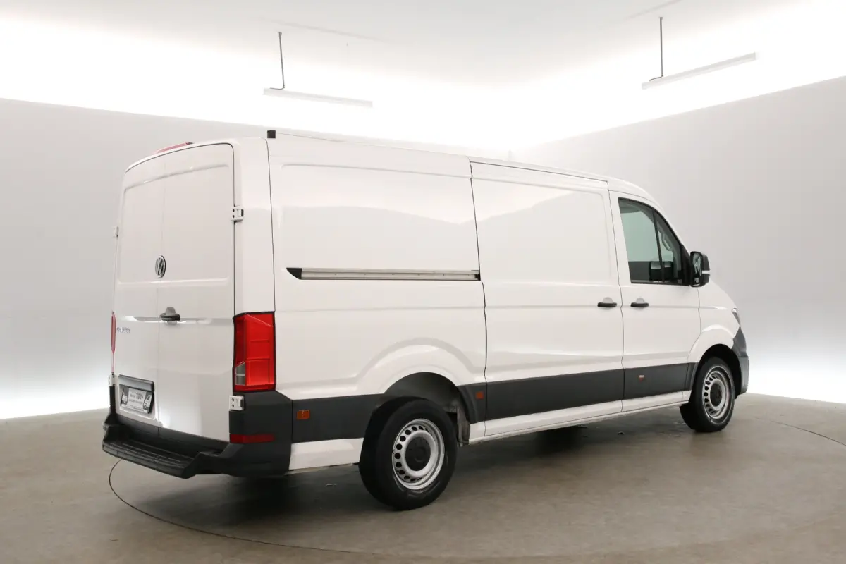 2.0 TDI L3H2 140PK | 3000kg Trekgew. | Airco | Cruise | 3 Zits | Parkeersensoren