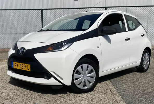 1.0 VVT-i x-fun | Airco | NL-AUTO |