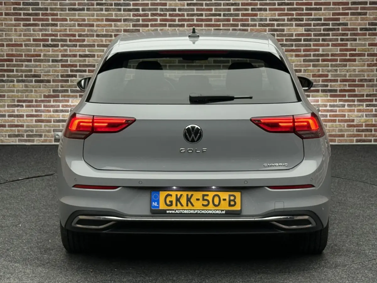 1.4 eHybrid Style | Wit interieur | ErgoActive | Stuurverwarming | Stoelverwarming |