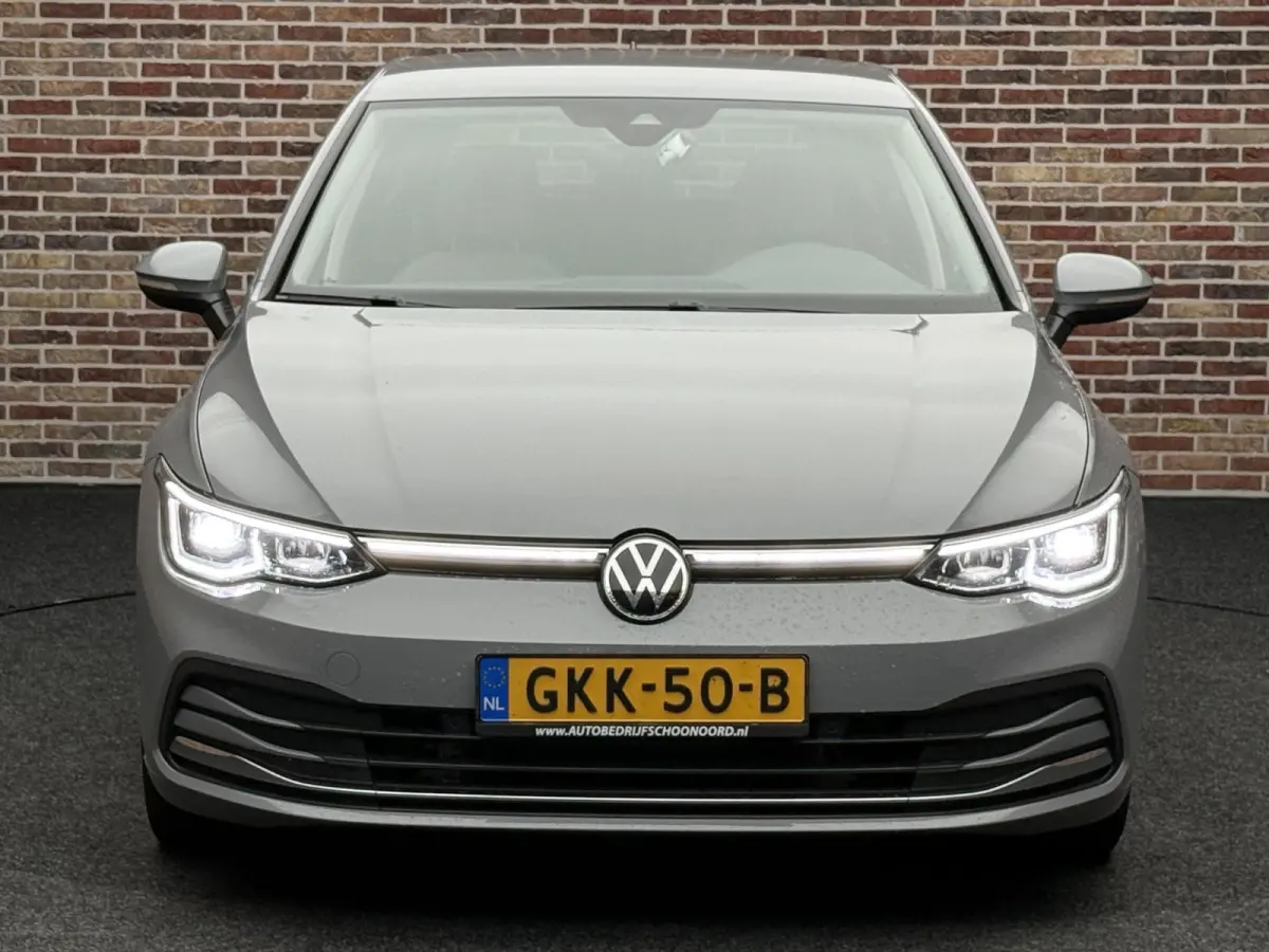 1.4 eHybrid Style | Wit interieur | ErgoActive | Stuurverwarming | Stoelverwarming |