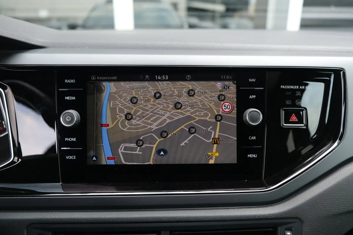 1.0 TSI 2x R-Line 116PK Facelift Pano Black Style Keyless Virtual Cam Navi ACC