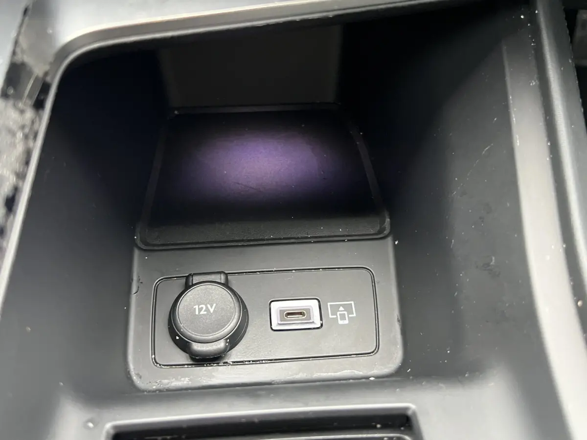 1.2 PureTech Allure Pack Business Automaat | Distributie vervangen |  Camera | Keyless | Full LED | Adaptive CC | Full map navigatie | Carplay/android auto |