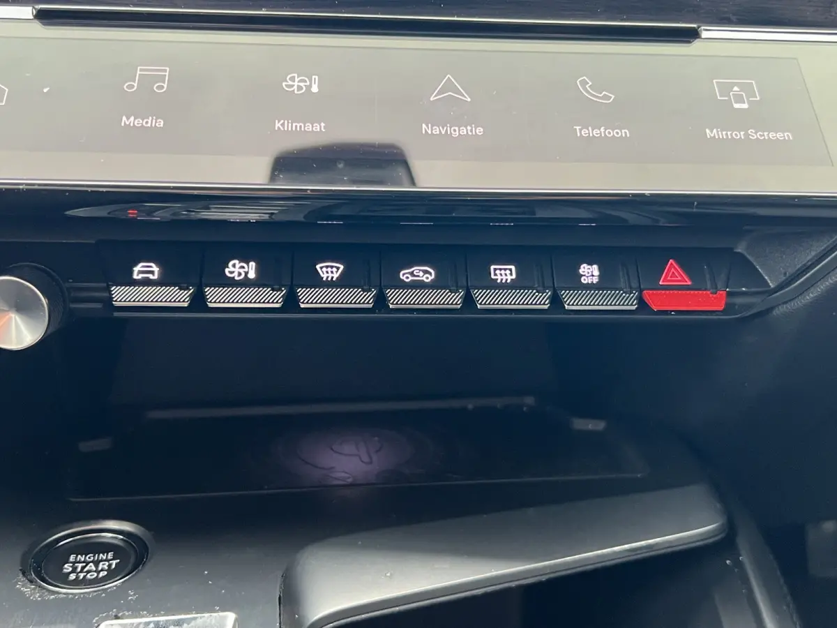 1.2 PureTech Allure Pack Business Automaat | Distributie vervangen |  Camera | Keyless | Full LED | Adaptive CC | Full map navigatie | Carplay/android auto |