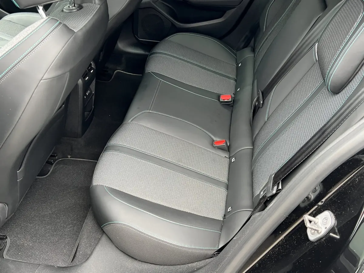1.2 PureTech Allure Pack Business Automaat | Distributie vervangen |  Camera | Keyless | Full LED | Adaptive CC | Full map navigatie | Carplay/android auto |