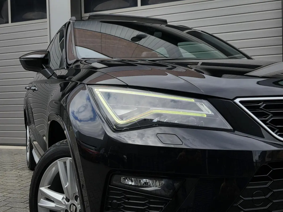 1.5 TSI FR ACC/Pano/Trekhaak/Virtual/Alcantara/Led/Carplay/Camara/Sfeer/Beats/