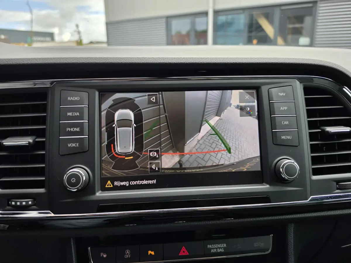 1.5 TSI FR ACC/Pano/Trekhaak/Virtual/Alcantara/Led/Carplay/Camara/Sfeer/Beats/