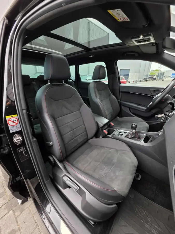 1.5 TSI FR ACC/Pano/Trekhaak/Virtual/Alcantara/Led/Carplay/Camara/Sfeer/Beats/