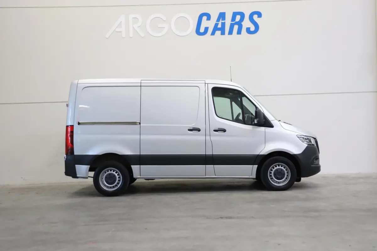 314 CDI AUT FULL LED MBUX L1H1 CAMERA NAVI CRUISE CLIMA EURO VI-D PDC TOPSTAAT LEASE v/a 199,- p.m