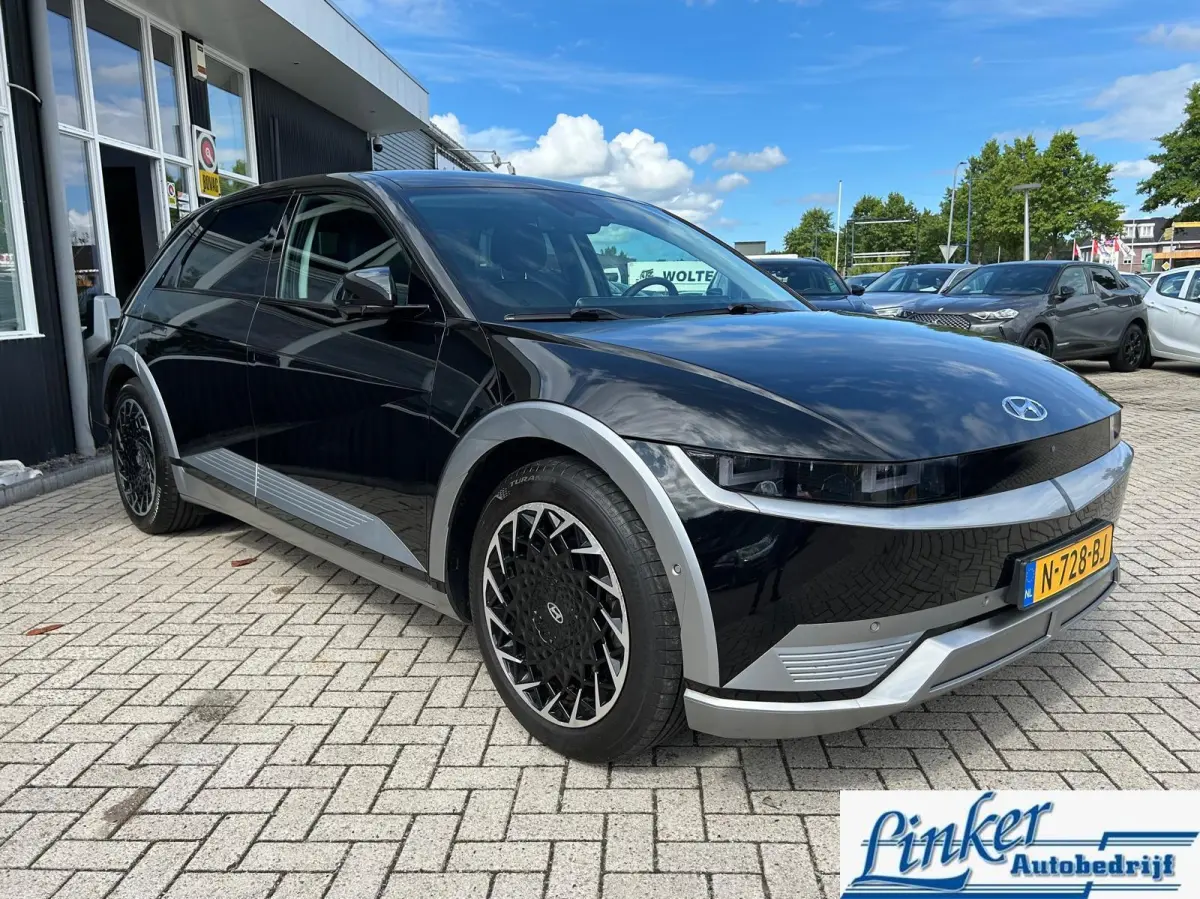 Lounge 73kWh | SoH 100%| Airco| Carplay|