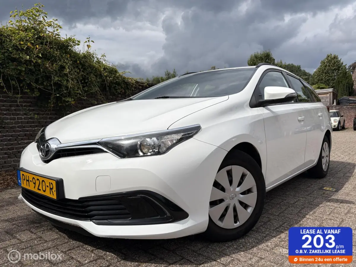 1.3 Now Navigatie / Climate control / 89.000km!