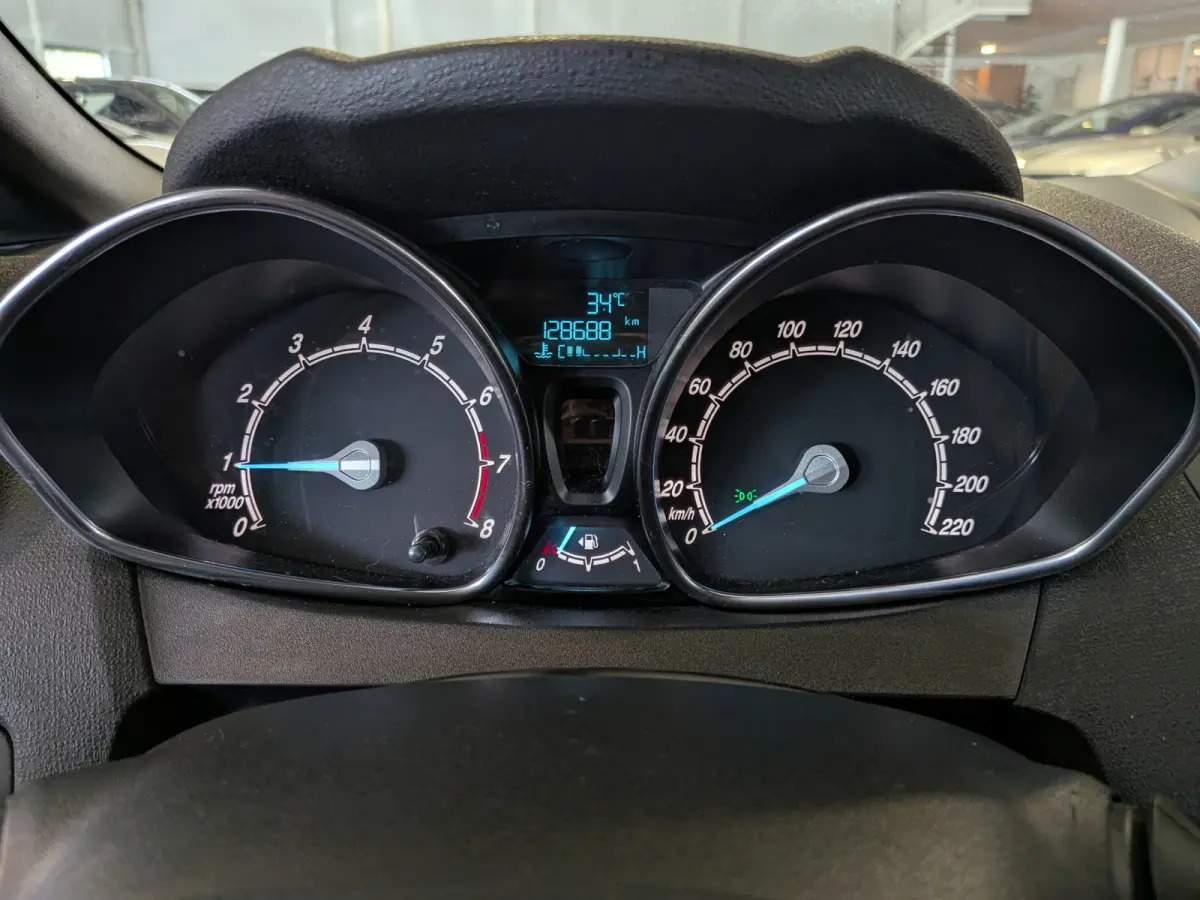 1.0 EcoBoost ST Line Airco, Cruise Control, Stuurbekrachtiging