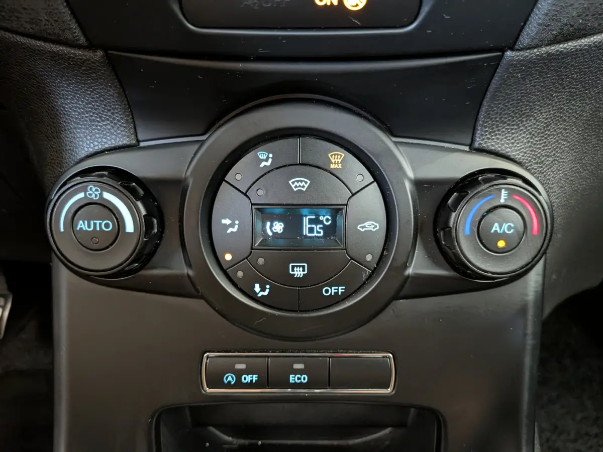 1.0 EcoBoost ST Line Airco, Cruise Control, Stuurbekrachtiging