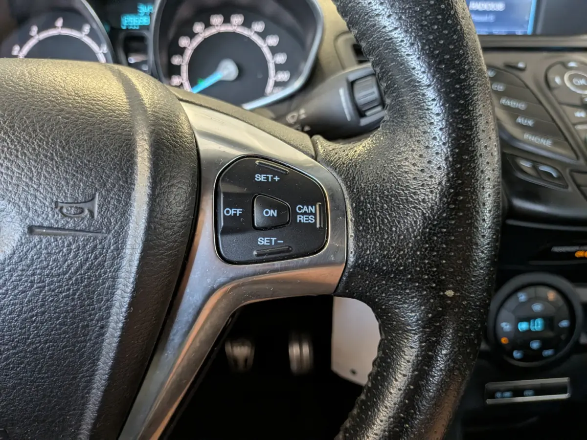 1.0 EcoBoost ST Line Airco, Cruise Control, Stuurbekrachtiging
