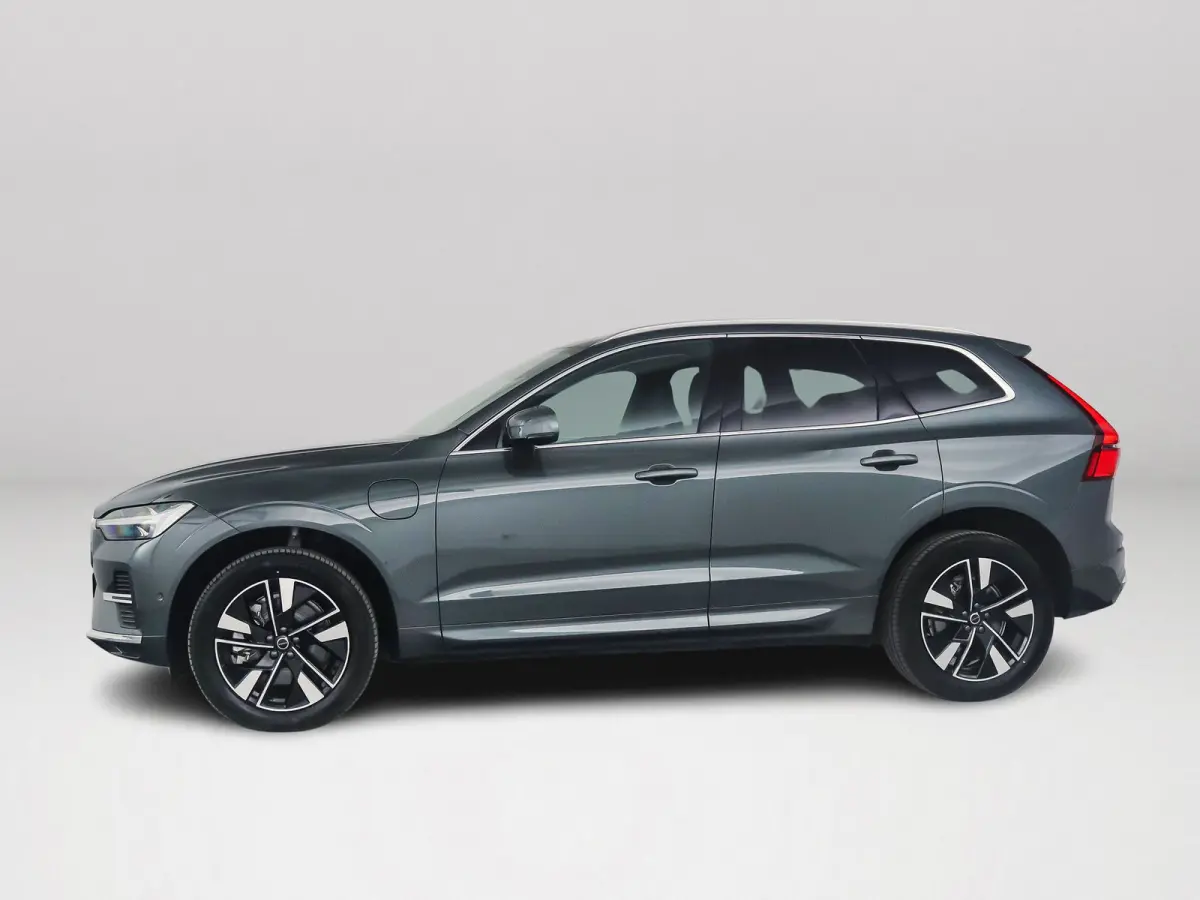 T6 Plug-in hybrid AWD Plus Bright | 360° camera | Harman Kardon | Stoel- en stuurverwarming