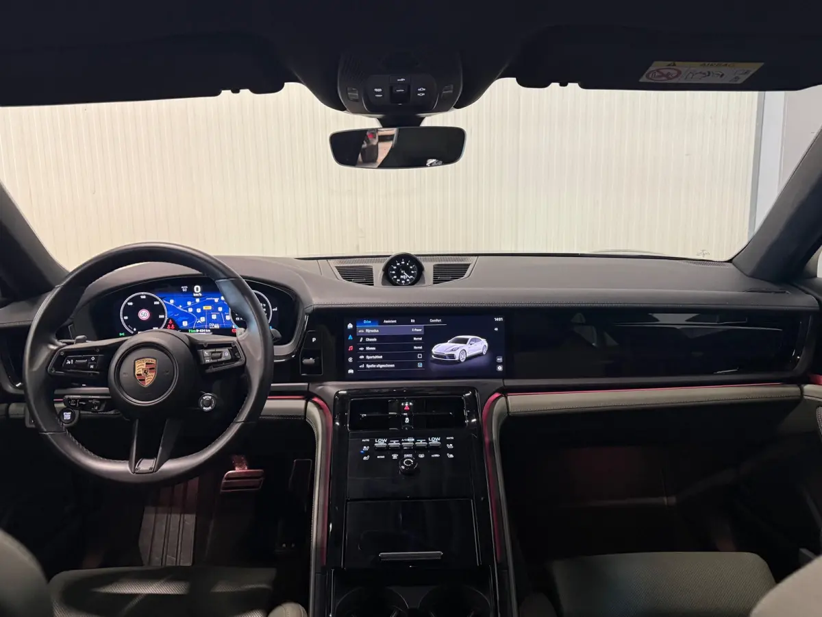 2.9 4 E-Hybrid | SPORT CHRONO | PANO | HUD | 360 CAMERA
