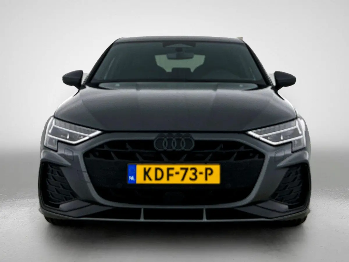 30 TFSI S edition 116 PK | S-Line | Automaat | Navigatie | Virtuele Cockpit Plus | Stoelverwarming | Apple Carplay/Android Auto | Ambiant Licht Pakket | Optiek Pakket Zwart | Sportstoelen | 