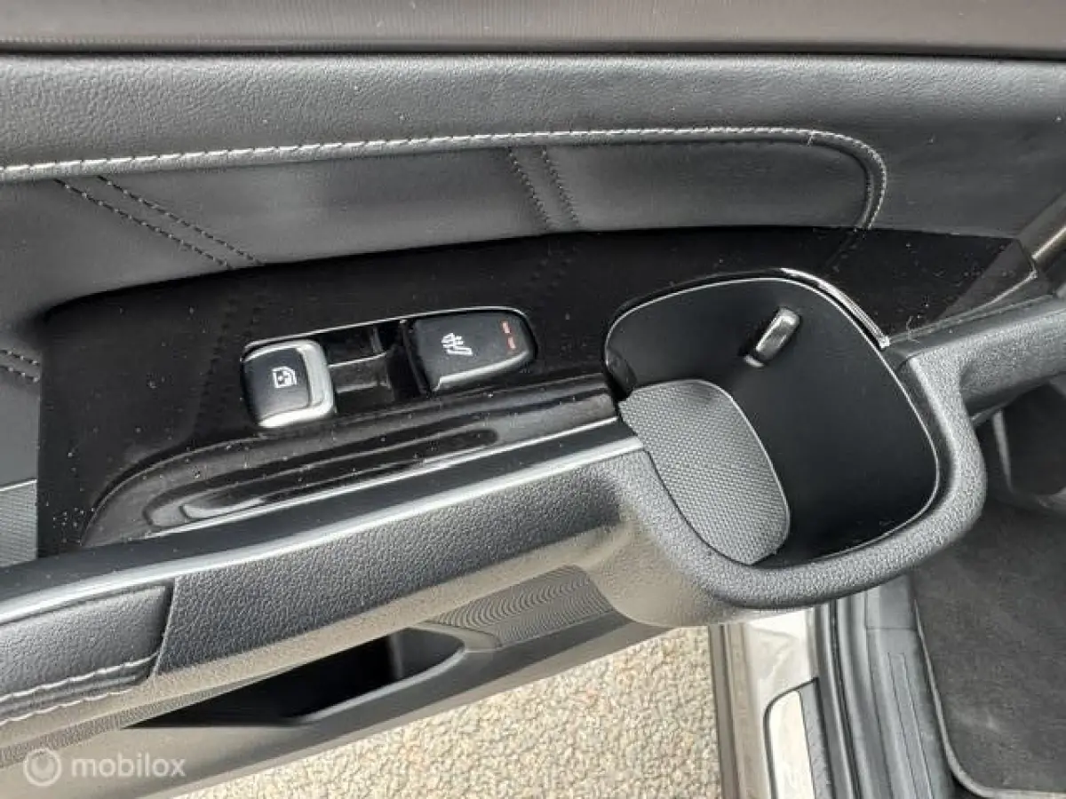 1.6 T 289pk PHEV 4WD ExecutiveLine 7 persoons , 1.700kg trekgewicht , Panorama schuif/kantel dak , Full option meest luxe uitvoering , €67.900,- nieuwprijs