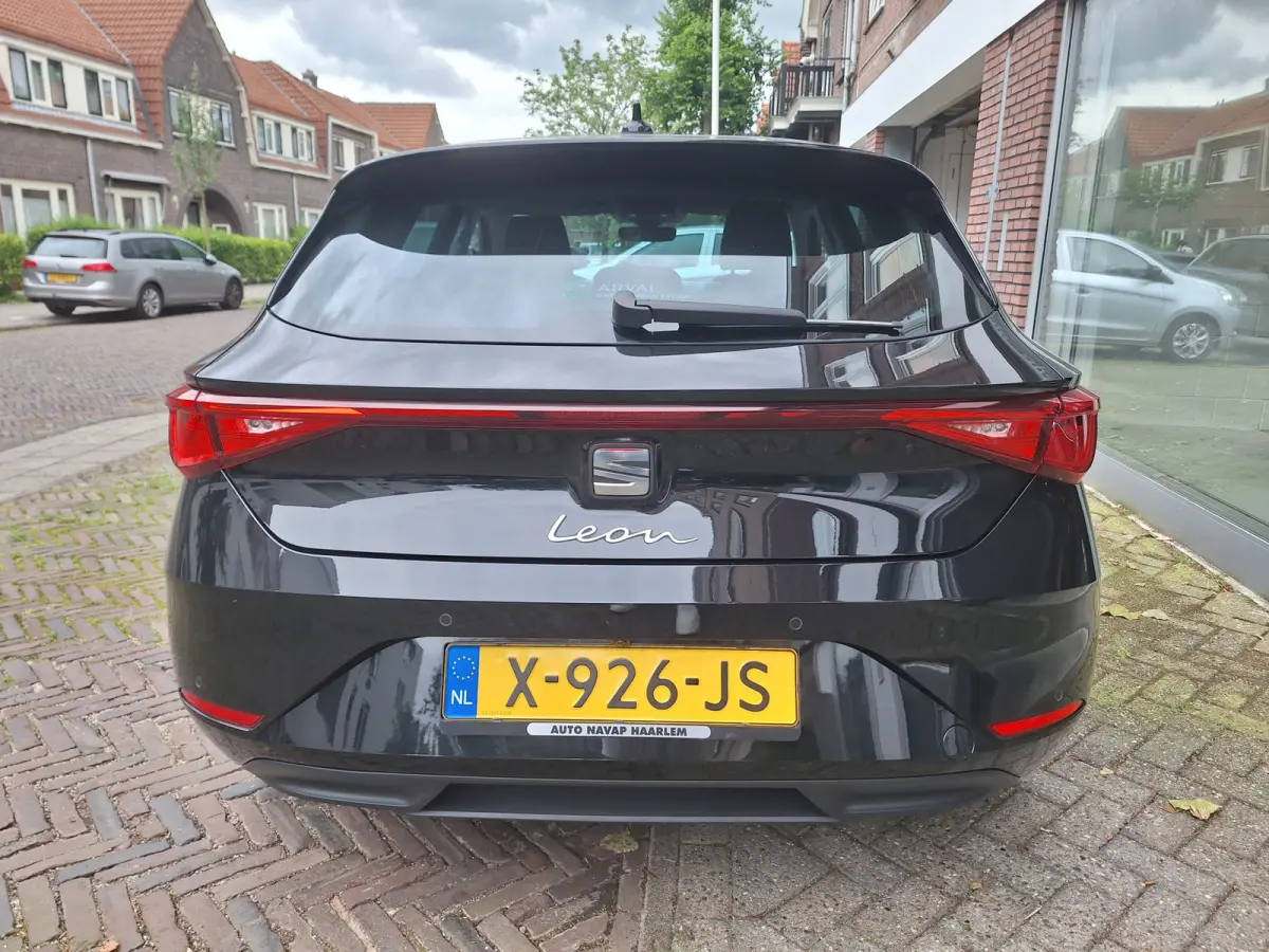 1.0 TSI Style Business Intense /Camera/Navi/Clima/1e Eig/Garantie