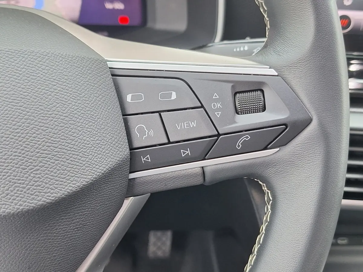 1.0 TSI Style Business Intense /Camera/Navi/Clima/1e Eig/Garantie