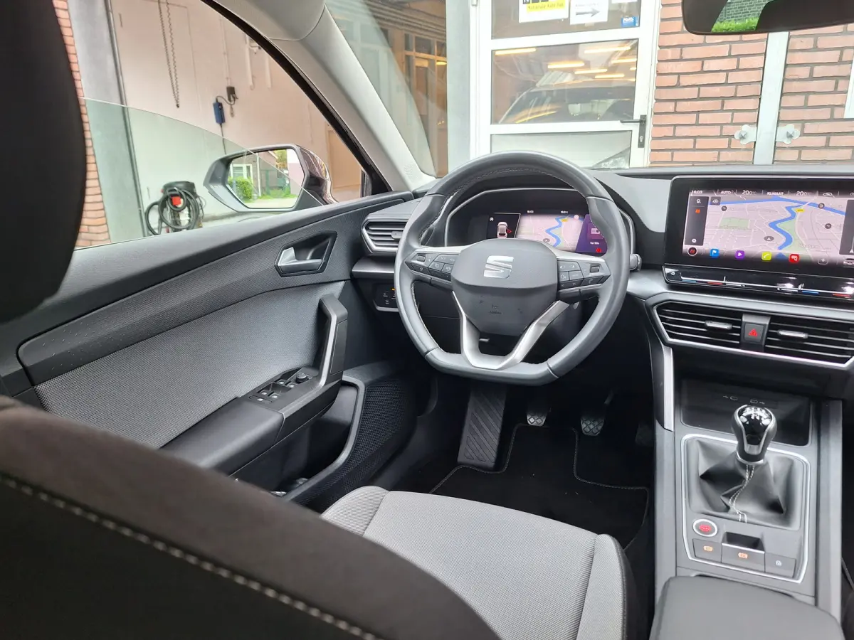 1.0 TSI Style Business Intense /Camera/Navi/Clima/1e Eig/Garantie