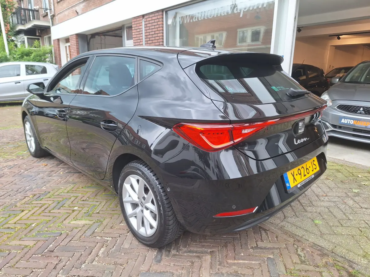 1.0 TSI Style Business Intense /Camera/Navi/Clima/1e Eig/Garantie