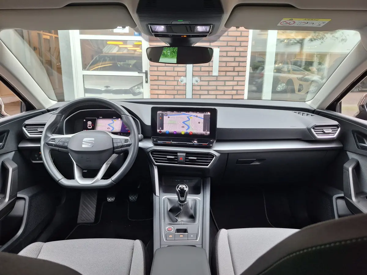 1.0 TSI Style Business Intense /Camera/Navi/Clima/1e Eig/Garantie