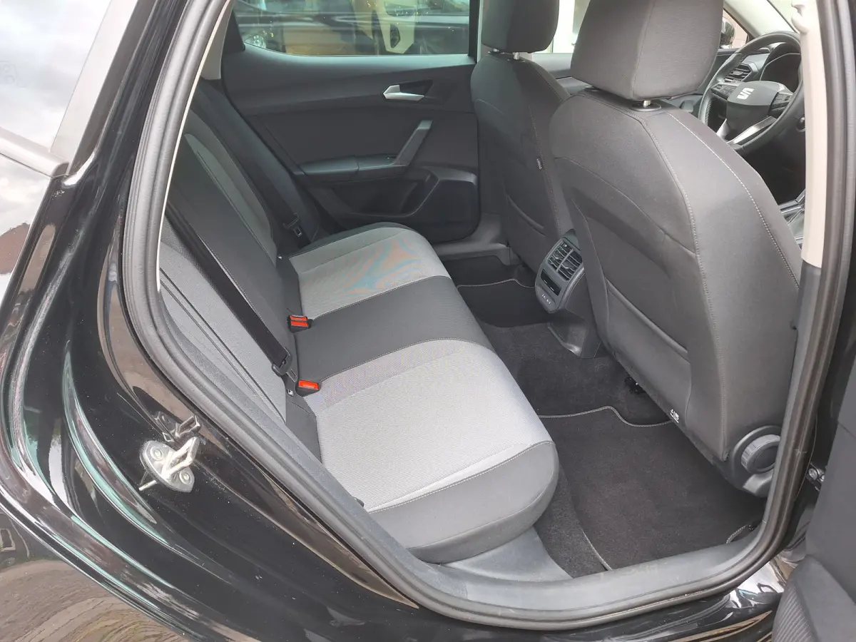 1.0 TSI Style Business Intense /Camera/Navi/Clima/1e Eig/Garantie