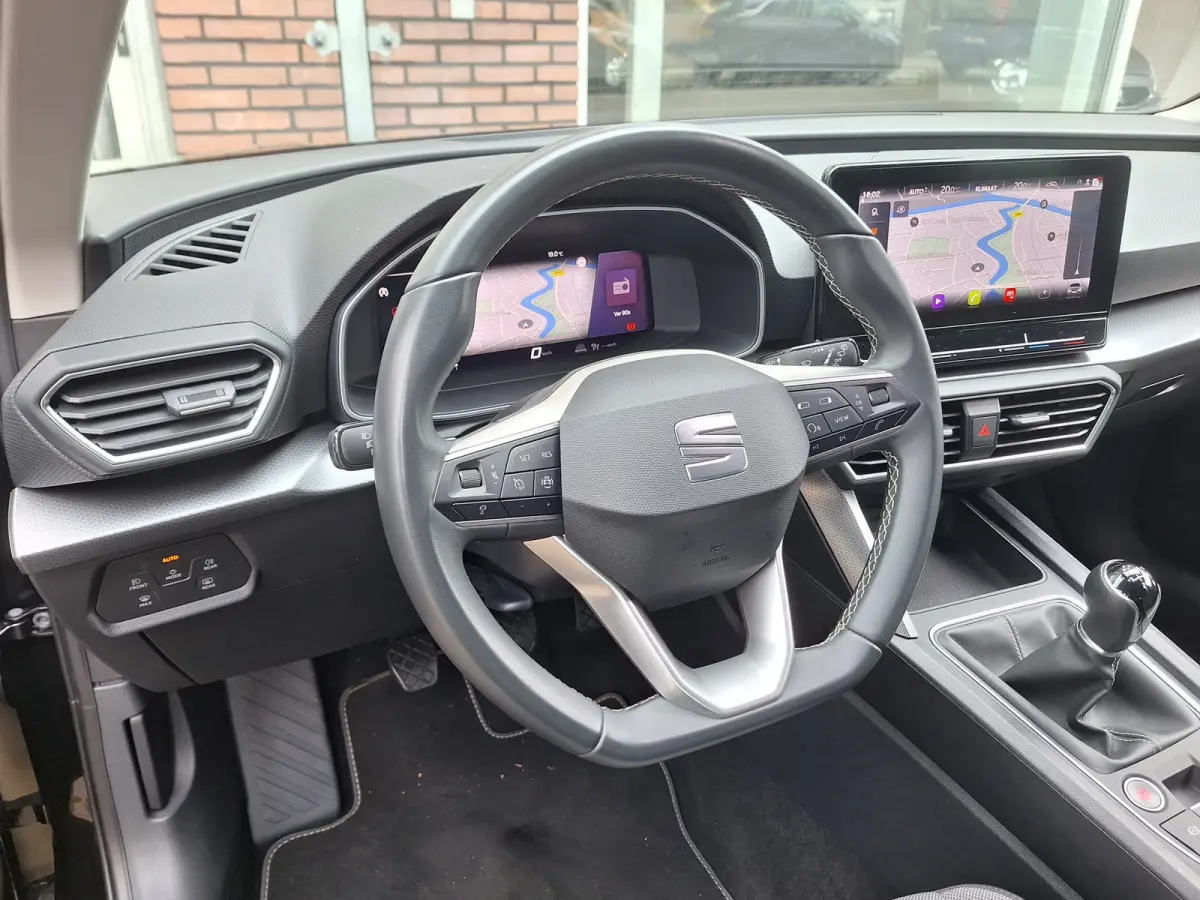 1.0 TSI Style Business Intense /Camera/Navi/Clima/1e Eig/Garantie