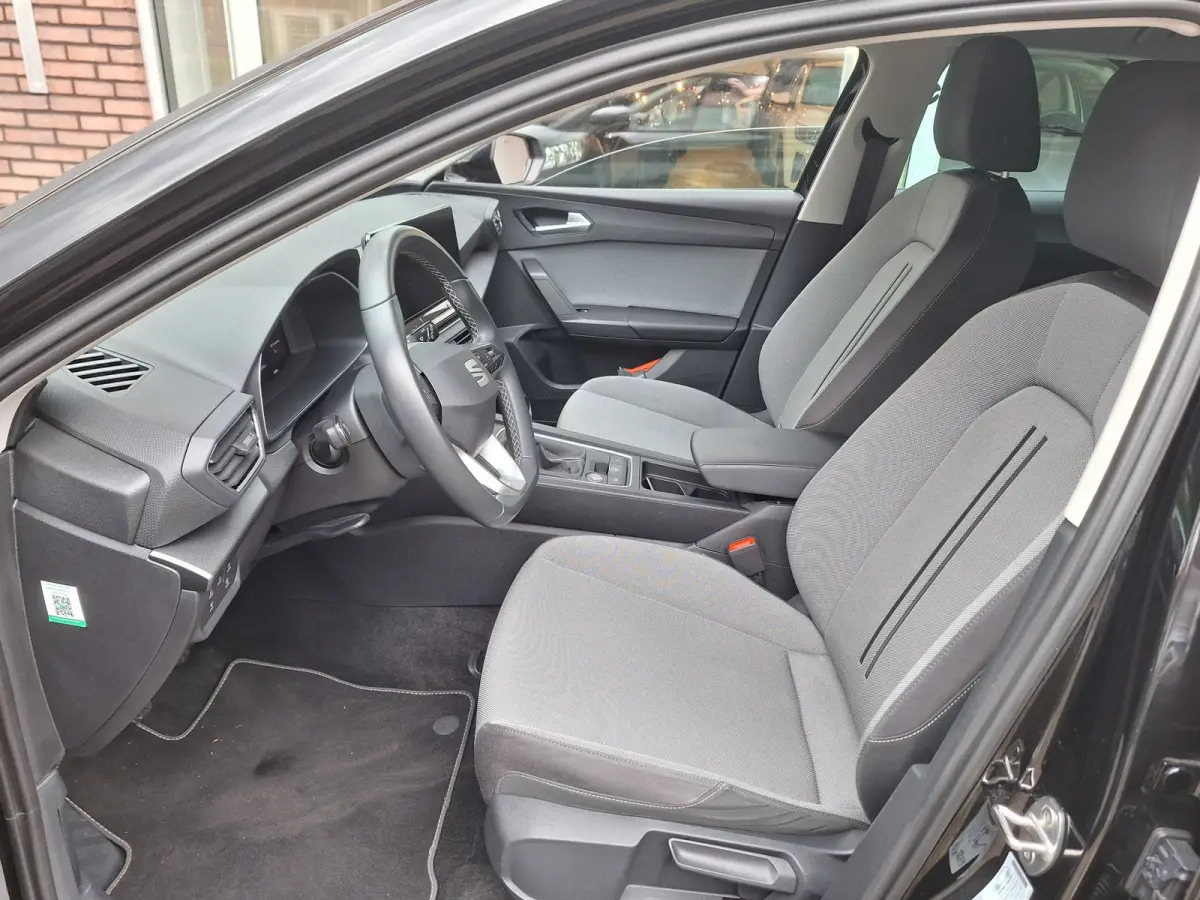 1.0 TSI Style Business Intense /Camera/Navi/Clima/1e Eig/Garantie