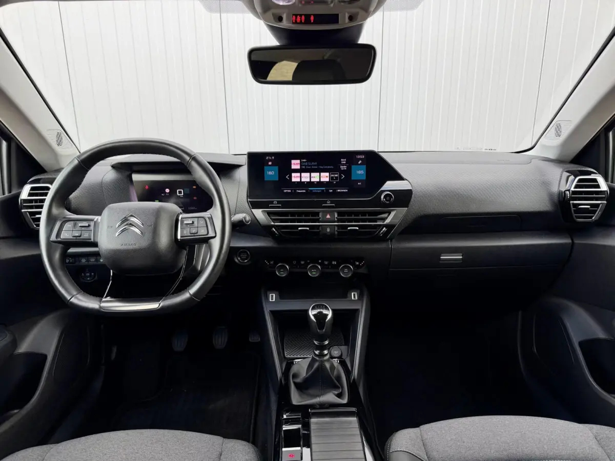 1.2 Puretech Feel Pack HEADUP APPLE CARPLAY grijs