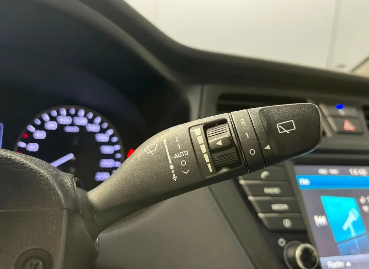 1.0 T-GDI Comfort - Pano - Cruise - Camera