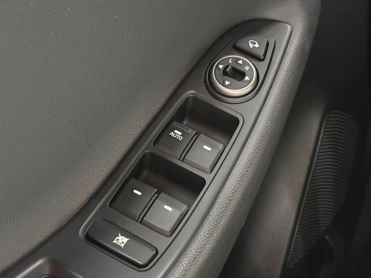 1.0 T-GDI Comfort - Pano - Cruise - Camera