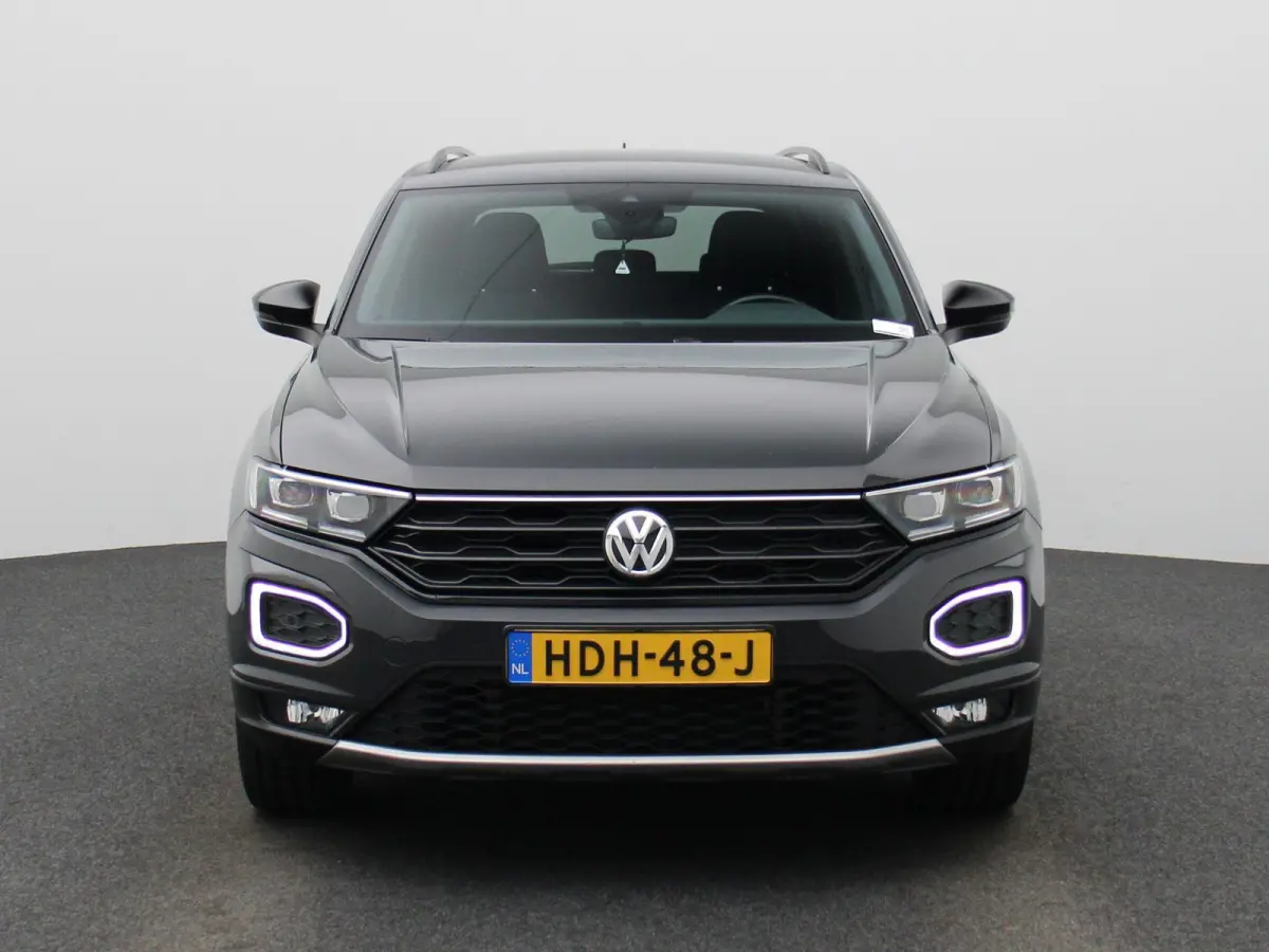 1.0 TSI Style Business | Apple Carplay / Android Auto | Stoelverwarming | Parkeersensoren | Climate Control |