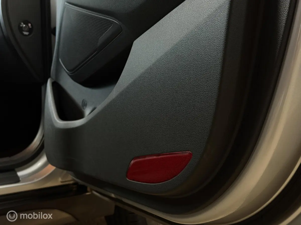 1.6 GDi Comfort NAVI CAMERA1e EIG DEALER OND