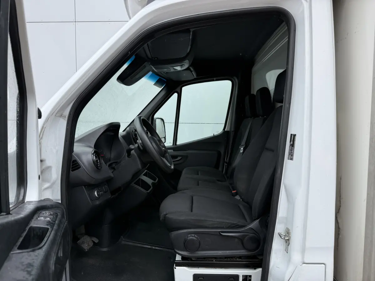 515 1.9 CDI 150PK Automaat Laadklep Bakwagen Dubbellucht Climate Control Cruise Control Apple Carplay Koffer Meubelbak