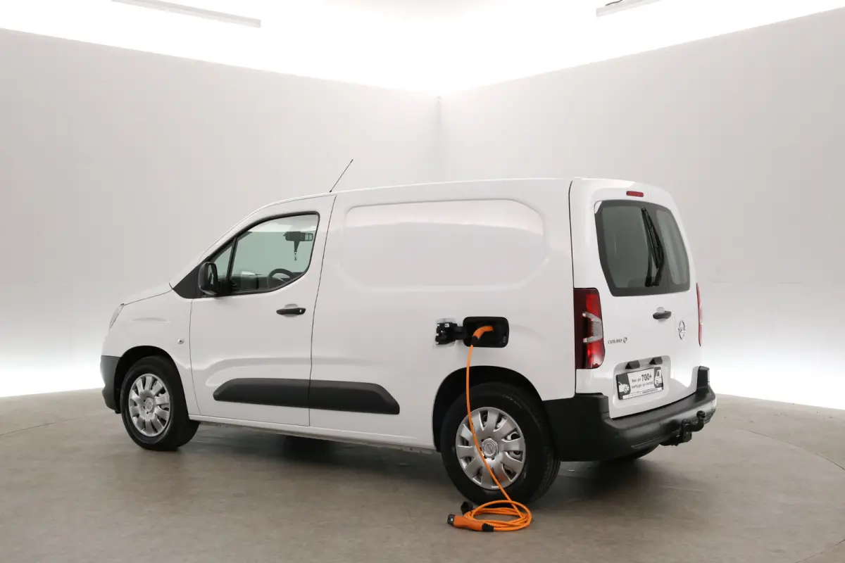 50 kWh | Snelladen | SOH 98% | Airco | Cruise | Parkeersens. | Trekhaak