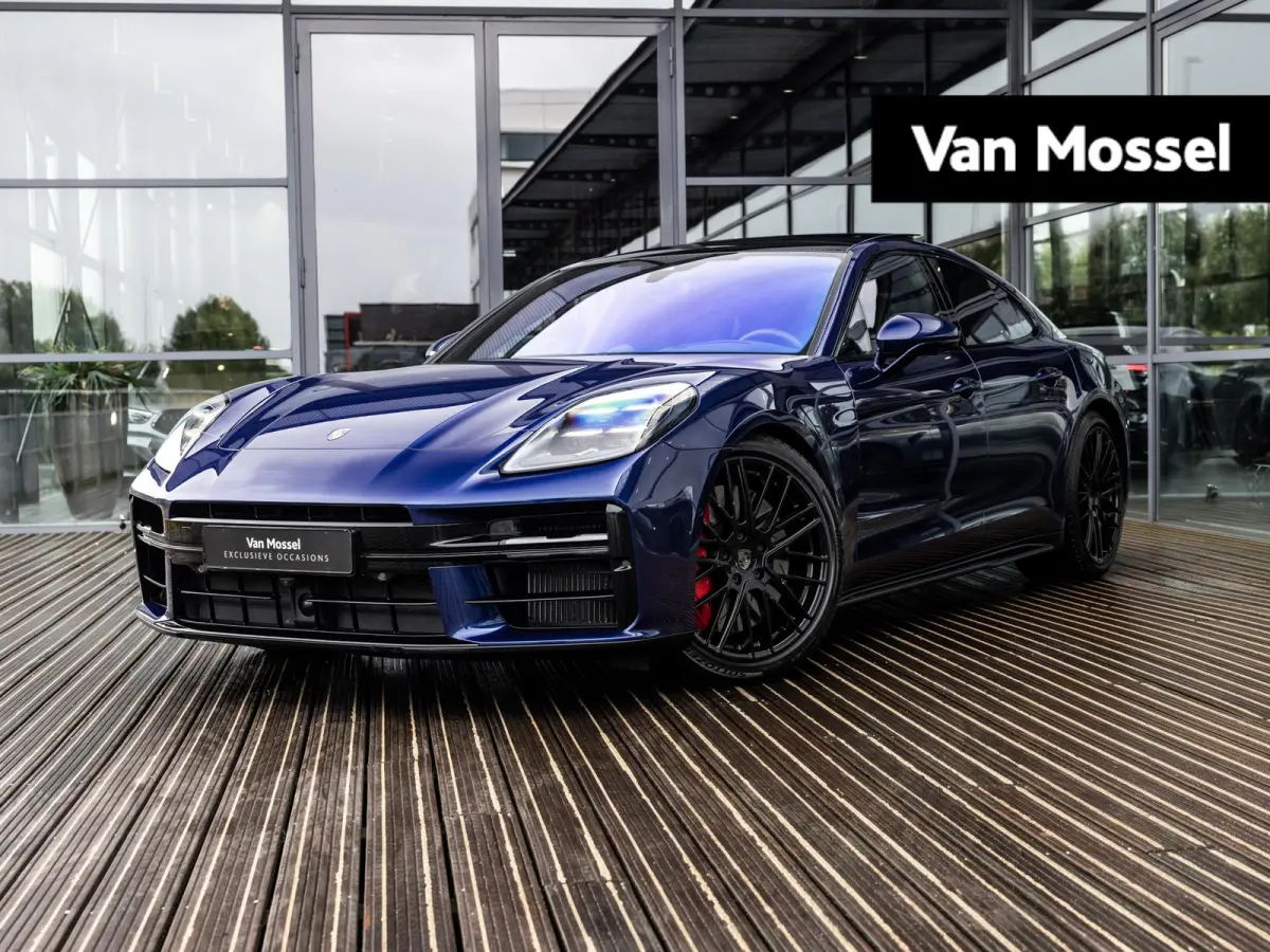 4.0 Turbo E-Hybrid | NIEUW MODEL | ACTIVE RIDE | PANORAMA | 4WIELBESTURING | SPORT DESIGN | PASSENGER DISPLAY | SOFT CLOSE | 360 CAMERA | BOSE | PDLS+ | INNODRIVE | 14-WEG STOELEN |