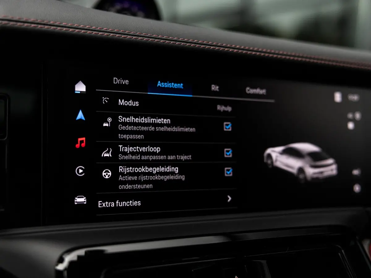 4.0 Turbo E-Hybrid | NIEUW MODEL | ACTIVE RIDE | PANORAMA | 4WIELBESTURING | SPORT DESIGN | PASSENGER DISPLAY | SOFT CLOSE | 360 CAMERA | BOSE | PDLS+ | INNODRIVE | 14-WEG STOELEN |
