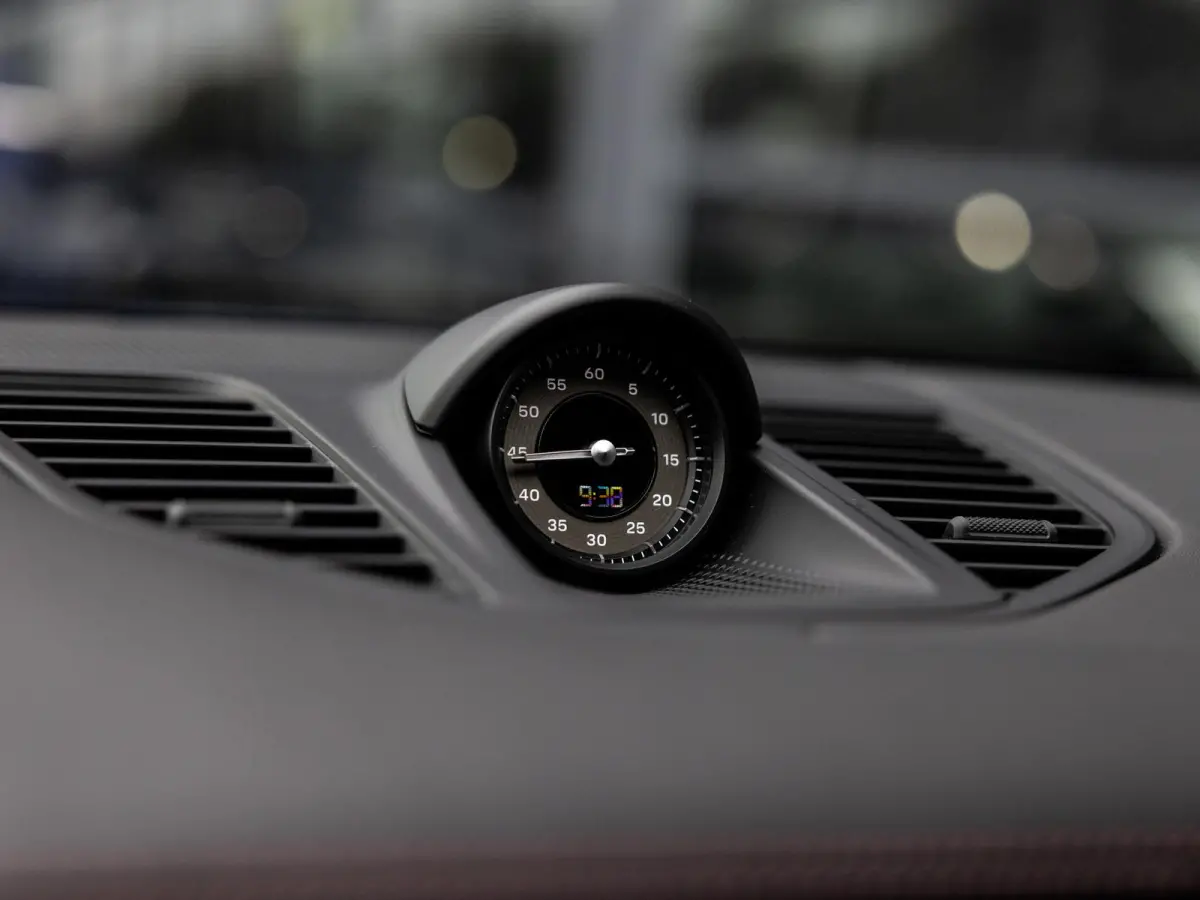 4.0 Turbo E-Hybrid | NIEUW MODEL | ACTIVE RIDE | PANORAMA | 4WIELBESTURING | SPORT DESIGN | PASSENGER DISPLAY | SOFT CLOSE | 360 CAMERA | BOSE | PDLS+ | INNODRIVE | 14-WEG STOELEN |