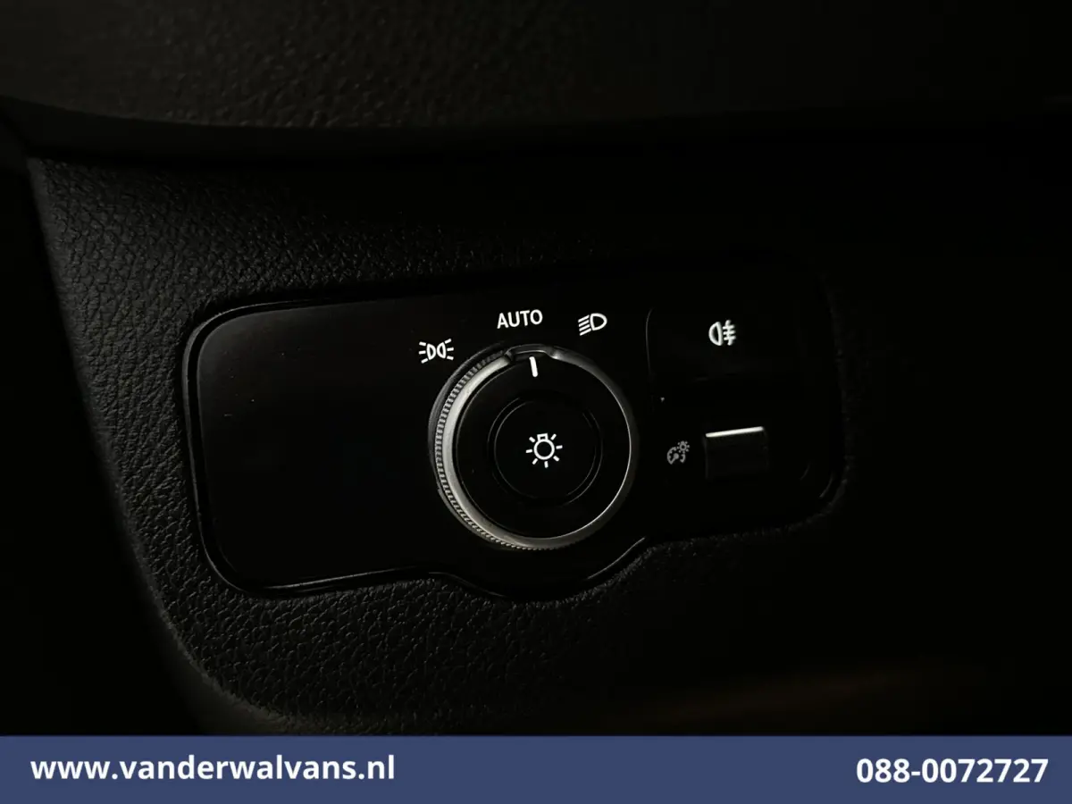 317 CDI 170pk L2H2 Euro6 Airco | Camera | Navigatie | Apple Carplay | LED Android Auto, Parkeersensoren, Stoelverwarming