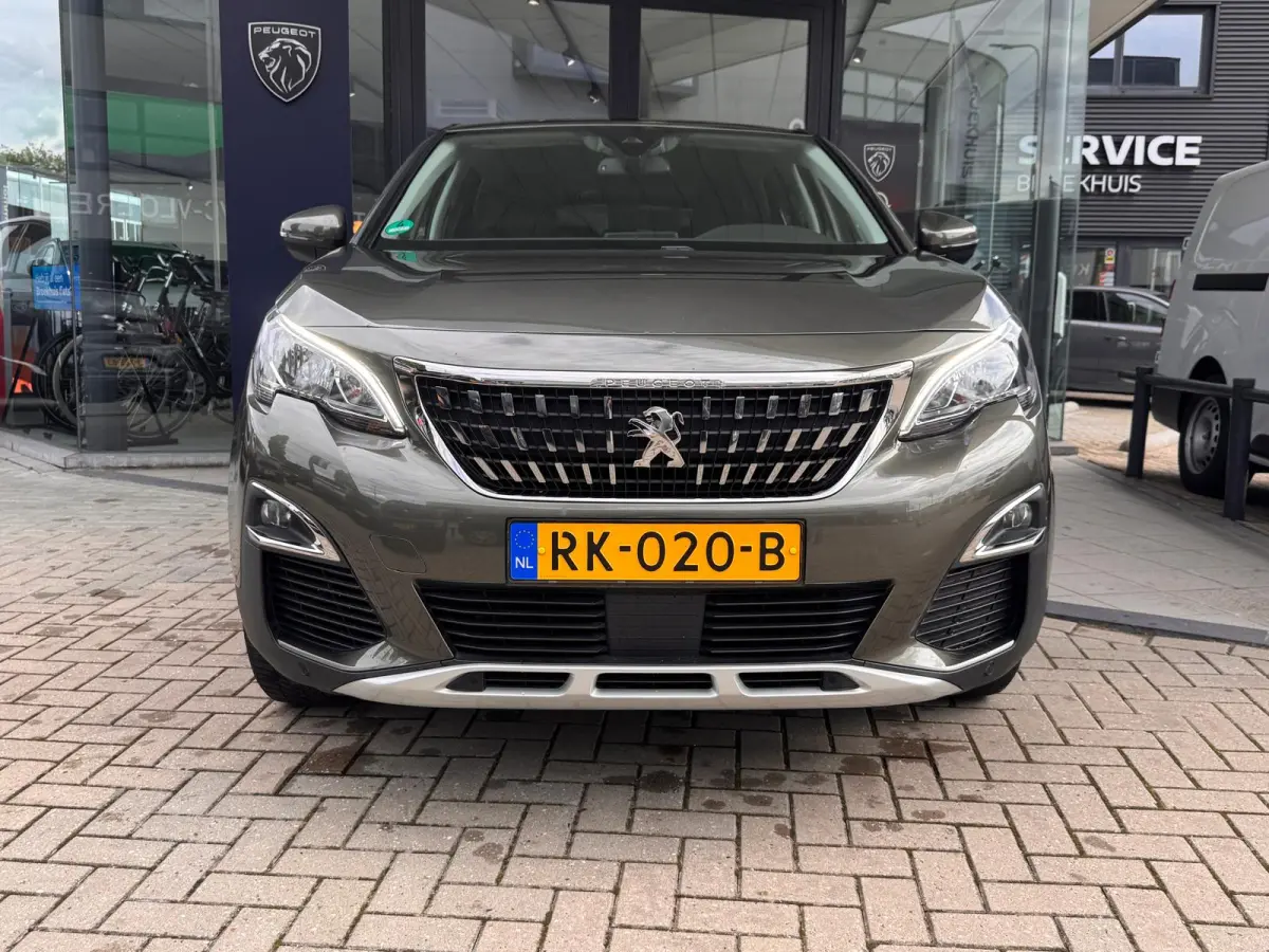 1.6 e-THP Allure | Automaat | Trekhaak | Camera | Navigatie | Cruise Control |