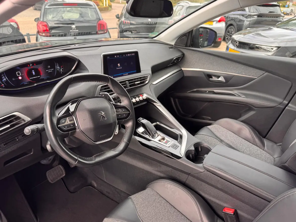 1.6 e-THP Allure | Automaat | Trekhaak | Camera | Navigatie | Cruise Control |
