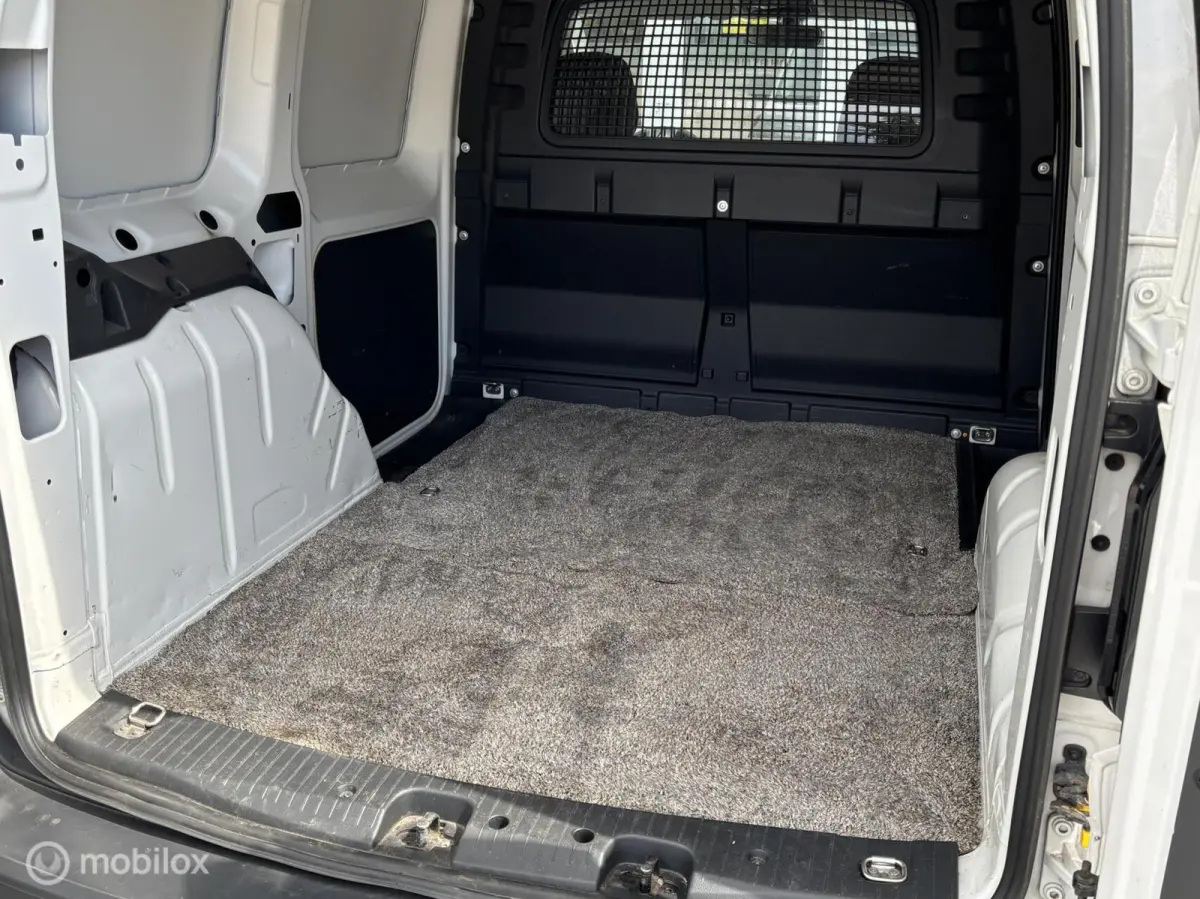 2.0 TDI Economy Business | Cruise | Airco | Apple Carplay/Android Auto |