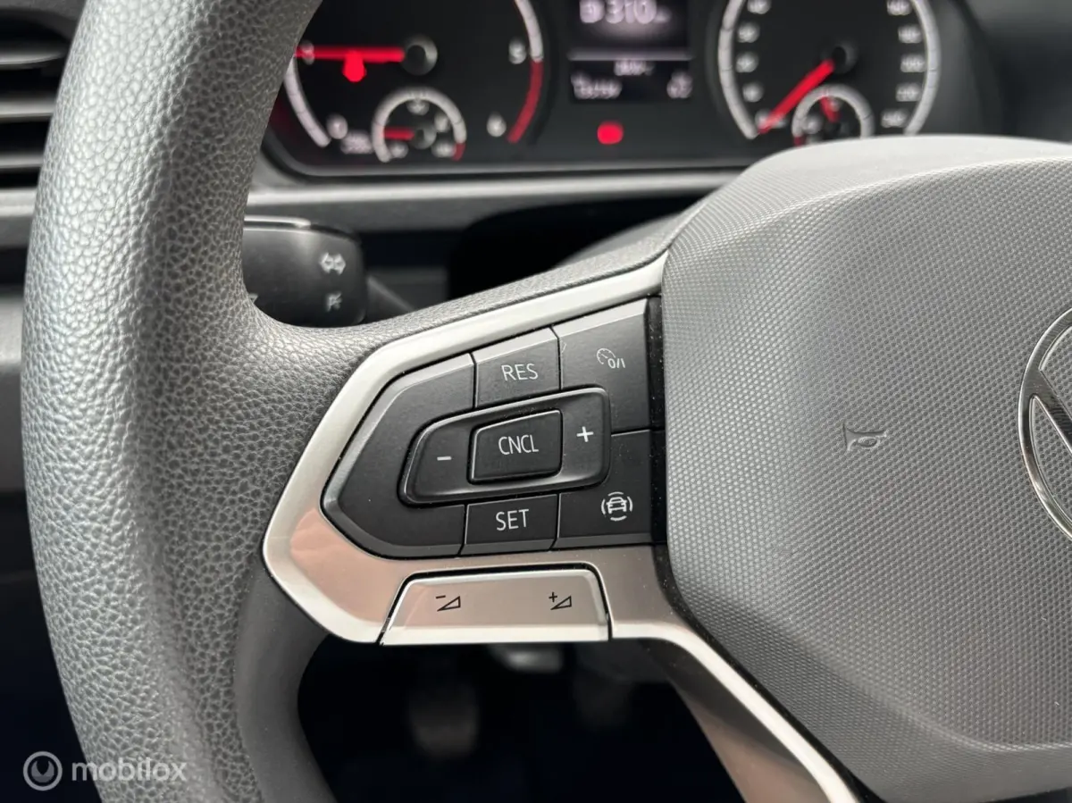 2.0 TDI Economy Business | Cruise | Airco | Apple Carplay/Android Auto |